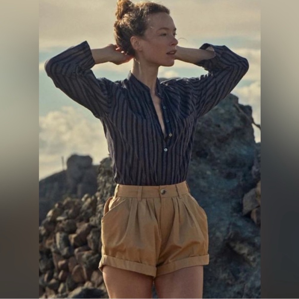 Doen Paige Shorts in Desert *NWT*